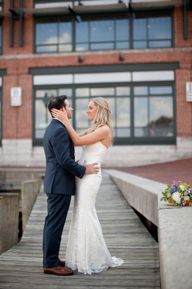 Baltimore Inner Harbor Wedding Maryland Waterfront Wedding and Engagement Photography by Liz and Ryan Christopher Schafer Clothier Frederick Douglass-Isaac Myers Maritime Museum Fells Point Baltimore Photos by Liz and Ryan (20)